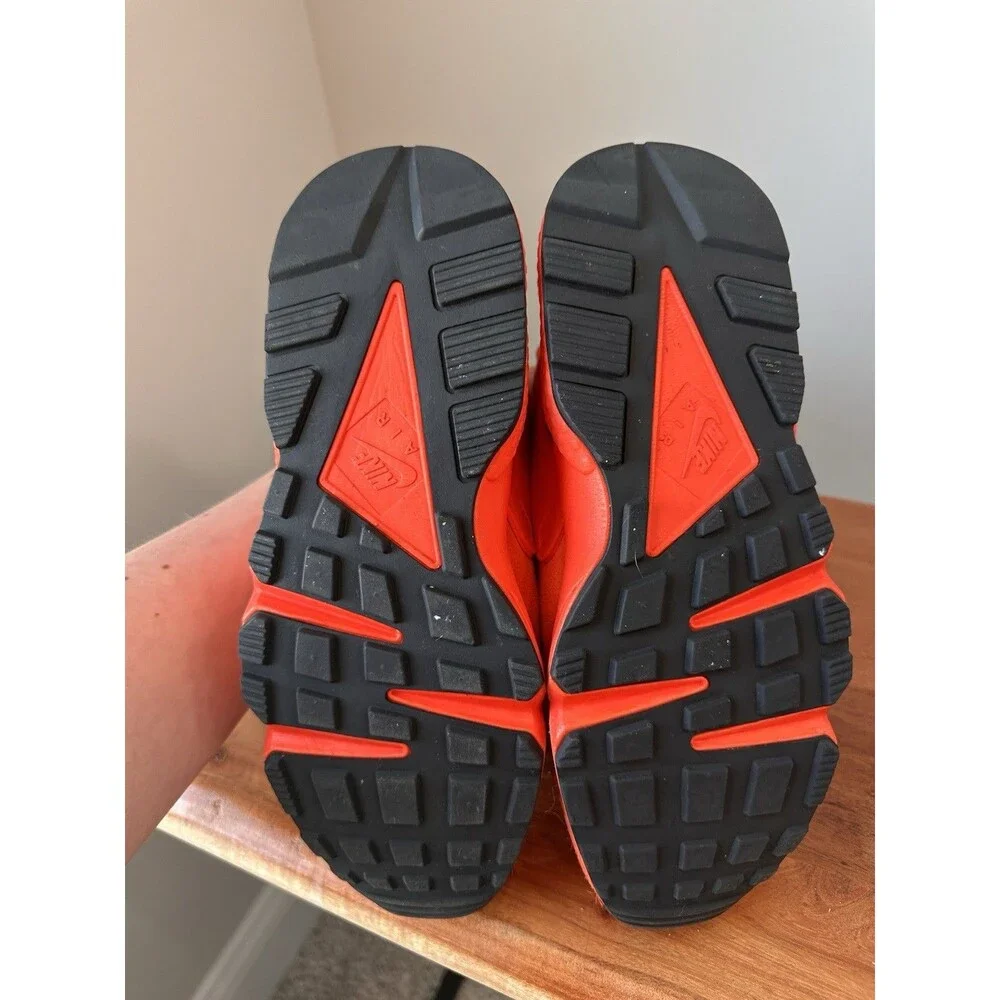 Nike Air Huarache Rush Orange Suede Running Sneakers Womens 8.5 DQ8589-800